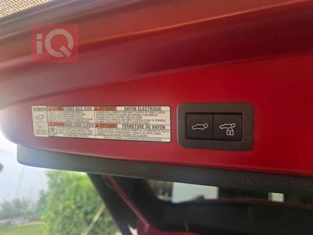 تۆیۆتا کۆرۆلا کرۆس